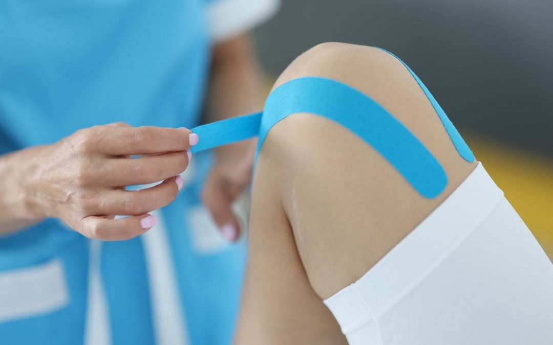 Kinesiotaping w fizjoterapii – na czym polega plastrowanie dynamiczne?